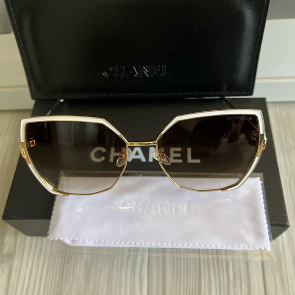 ☀️🕶NEW CHANEL GORGEOUS CHAMPAGNE/OFF WHITE SUNGLASSES ☀️🕶 SOLD!!!!! - Picture 5 of 8